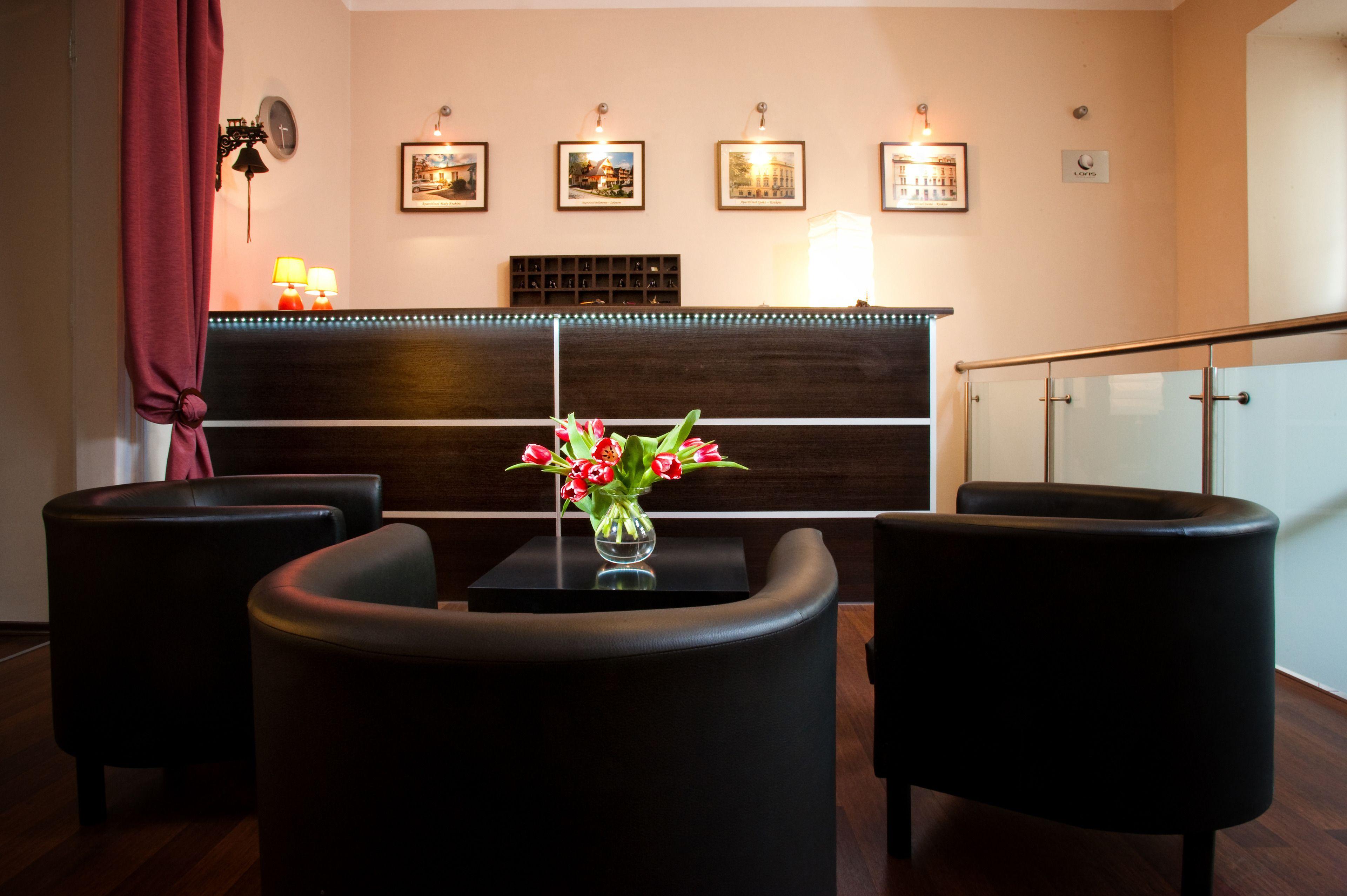 Station Aparthotel — Fotos 1